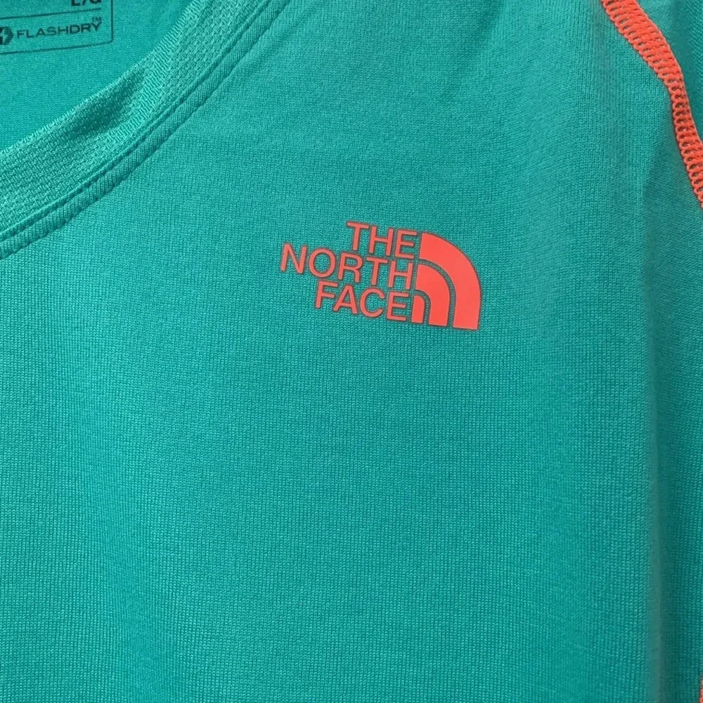 The North Face Womens FlashDry V-Neck Short Sleeve Athletic Tee Green Pink L - Picture 2 of 7